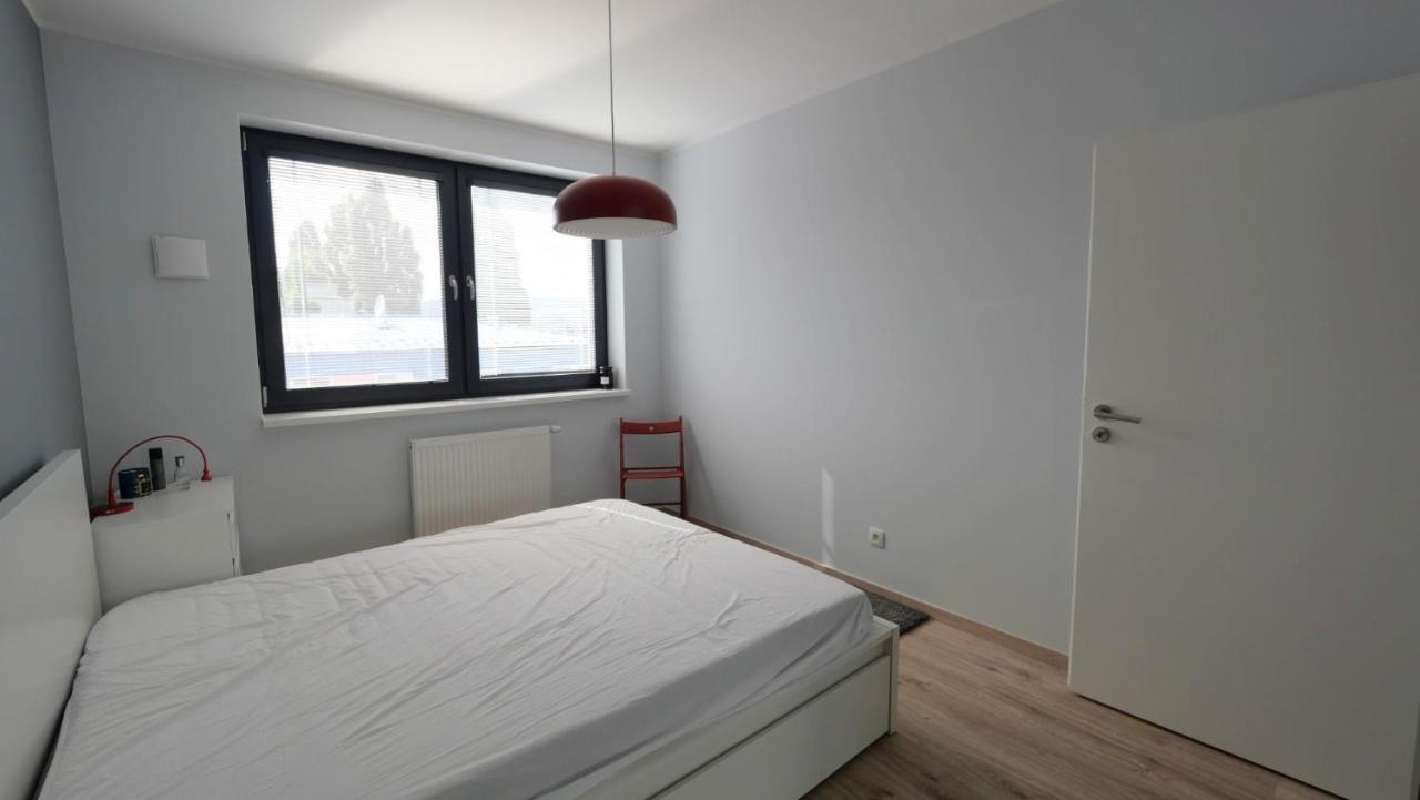 Air-Conditioned, 2 Room Apartment With Terrace Bratislava Exteriér fotografie